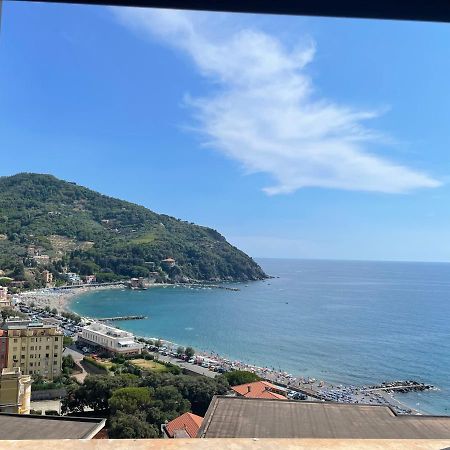 شقة Ocean View Flat With Wi-Fi, Ac And Elevator To Town ليفانتو المظهر الخارجي الصورة